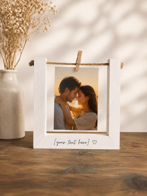 Ramă Foto Personalizată din Lemn Masiv – Cadou Cuplu & Aniversare Nuntă - Detaliu 3