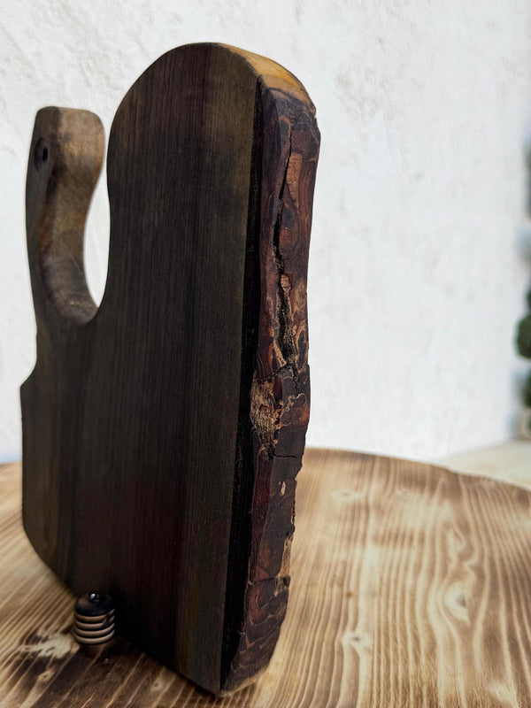 Platou Degustare din Nuc Masiv Închis – Stil Minimalist Wabi-Sabi & Food Styling - Detaliu 2