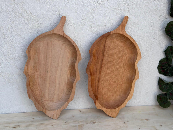 Bol Sculptat în Formă de Frunză din Lemn Masiv – Tavă Decorativă & Servire Aperitive