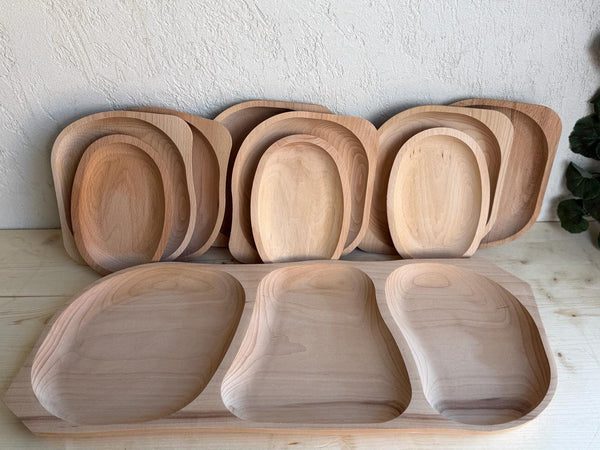 Set 10 Piese Platouri & Farfurii Suprapuse din Lemn Masiv – Servire Aperitive Tapas